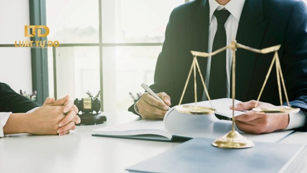 Luật sư tư vấn lao động