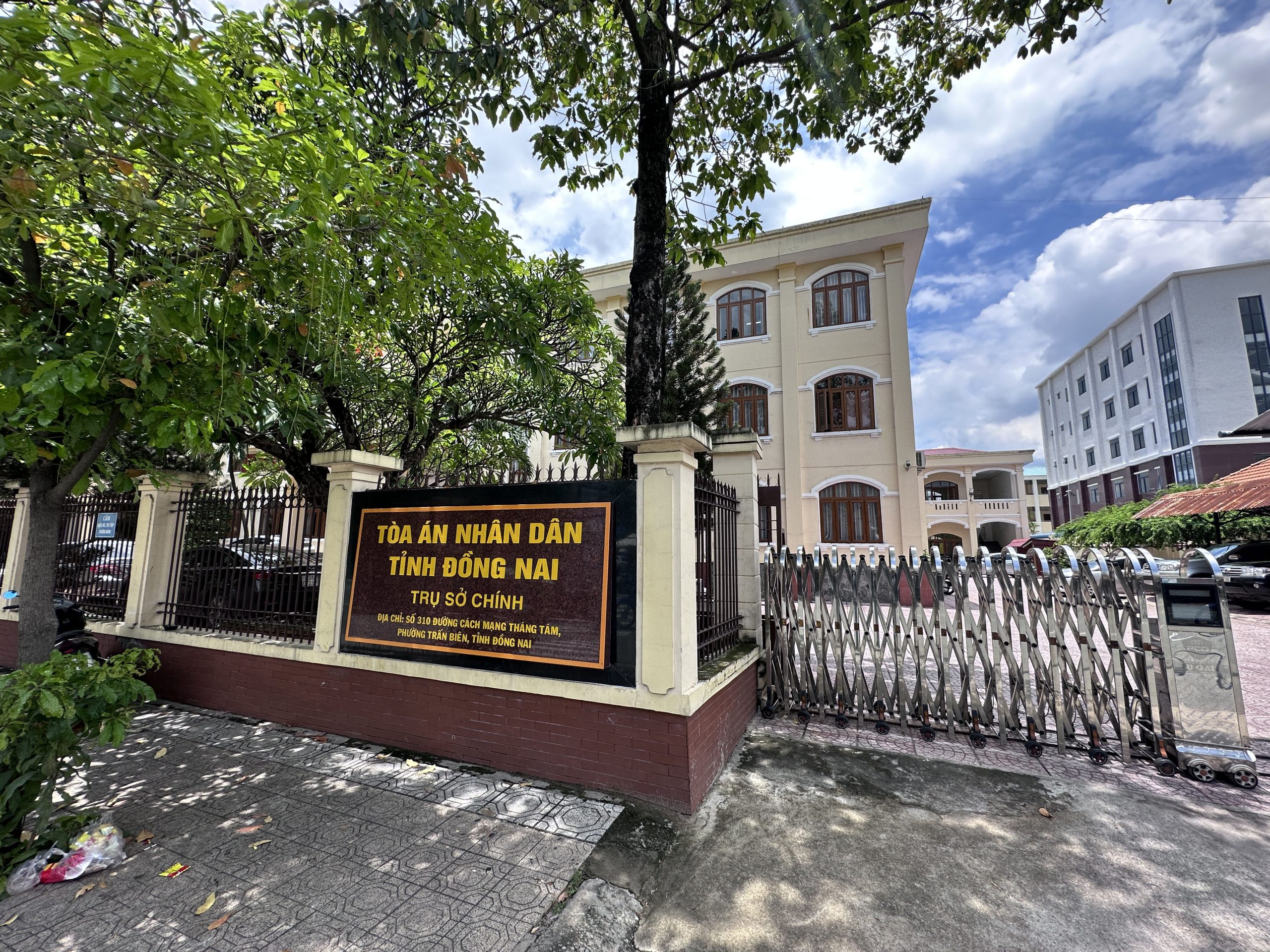 Trụ sở chính Toà Án Nhân Dân Tỉnh Đồng Nai