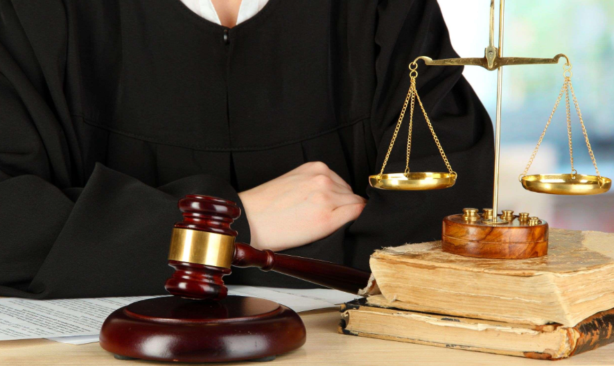 luật sư doanh nghiệp