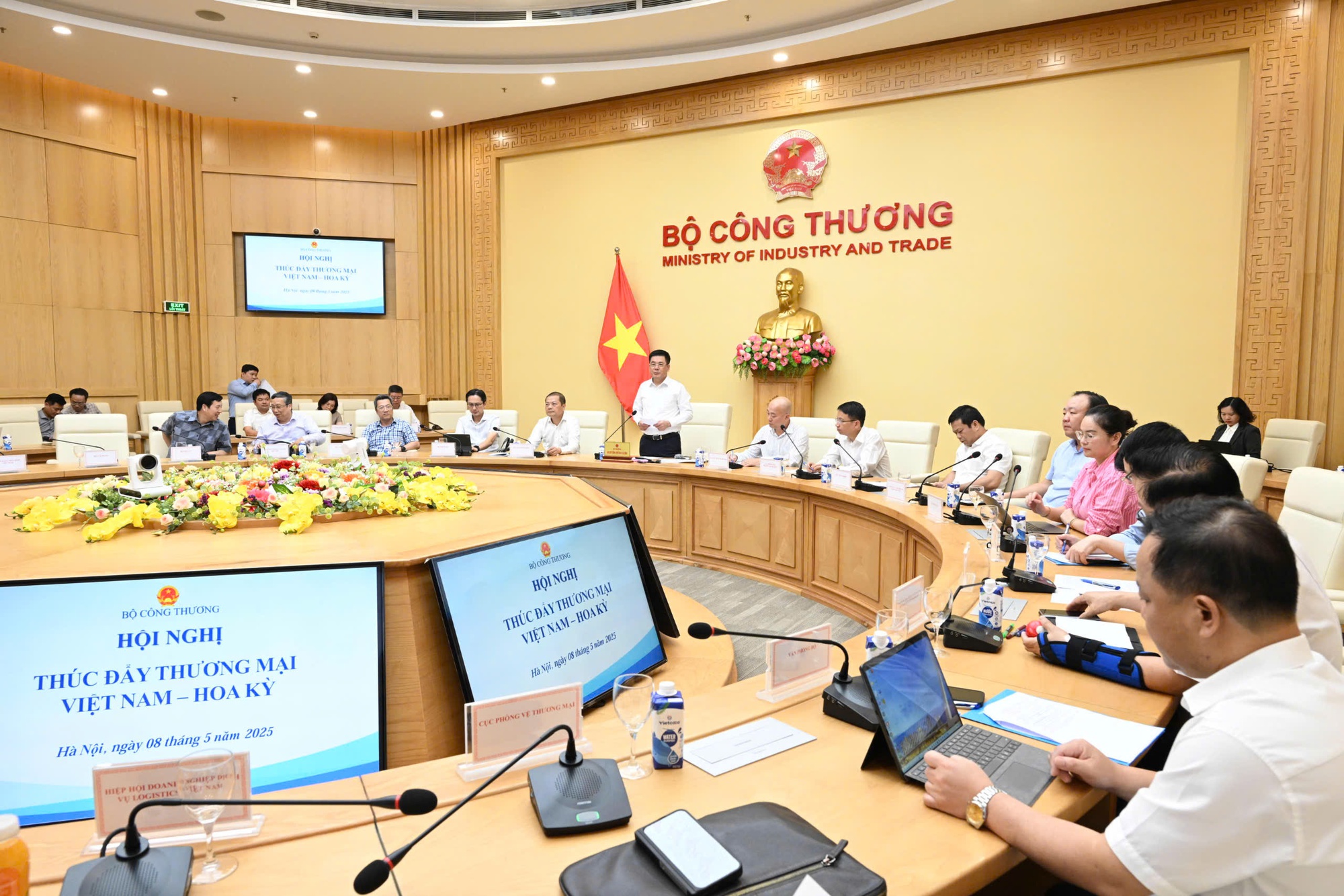 Bộ luật thương mại Việt Nam