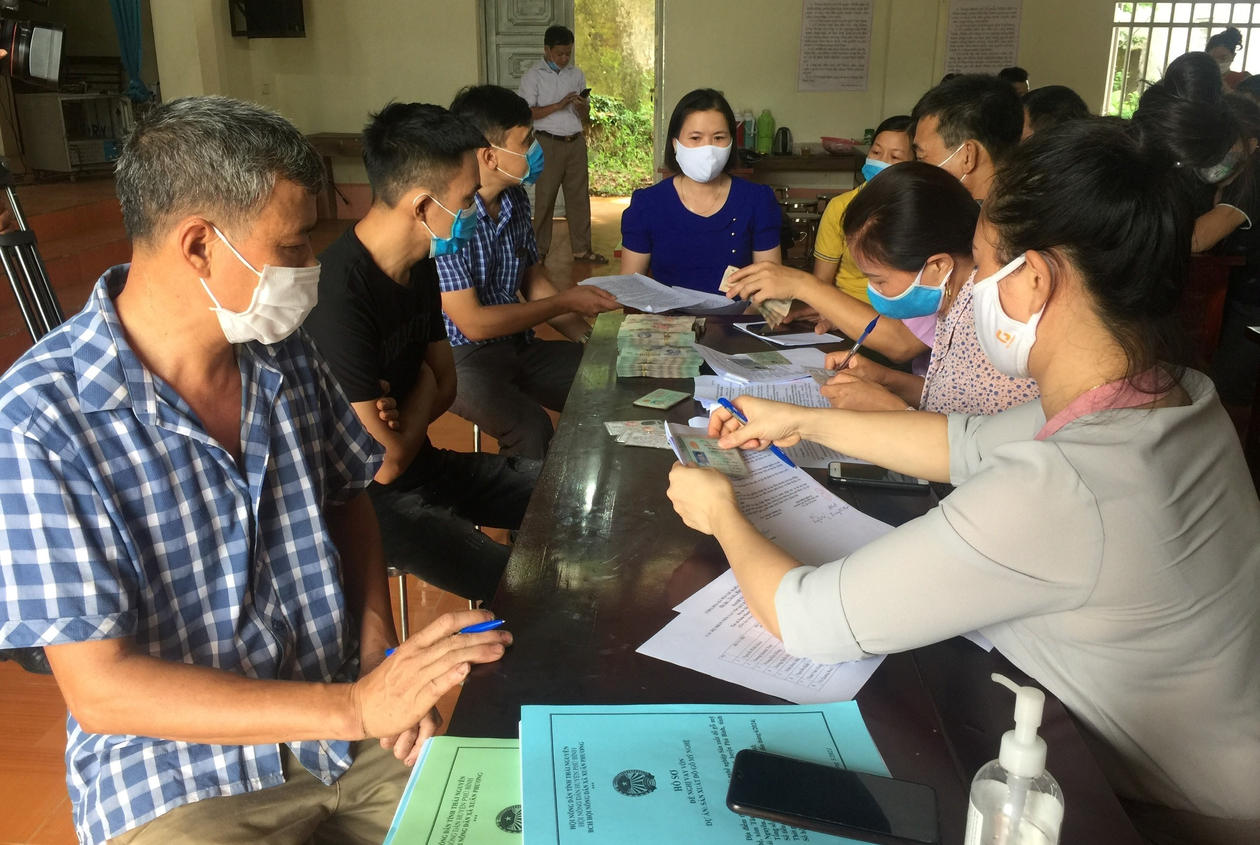 Người đại diện theo pháp luật trong vụ án dân sự