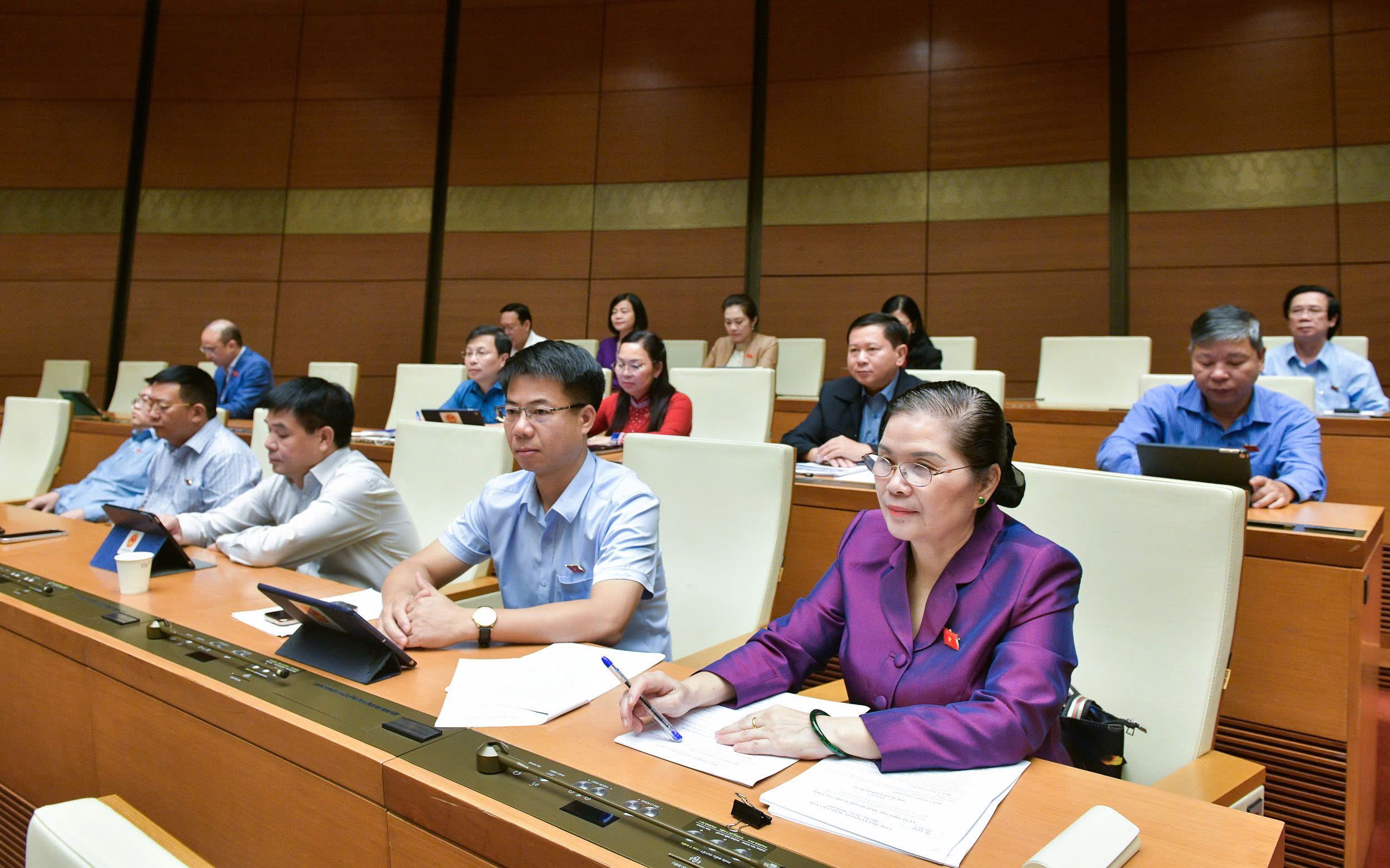 thuế doanh nghiệp nước ngoài 