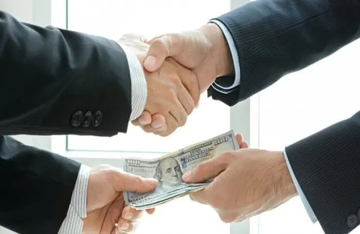 Yếu tố cấu thành tội nhận hối lộ