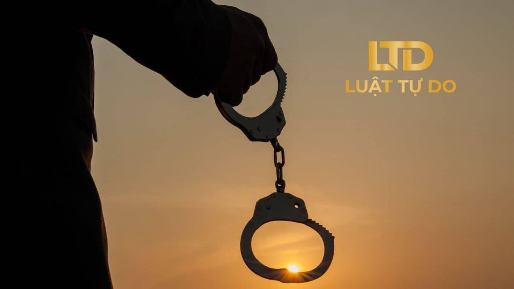 Hiện nay pháp luật quy định bao nhiêu hình thức xóa án tích?